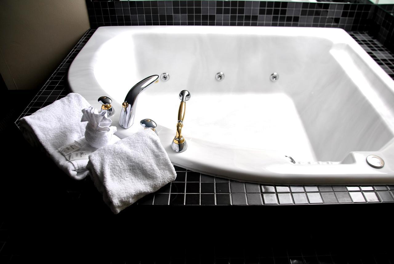 Presidential King Room with Spa Bath,850438118:JPEG